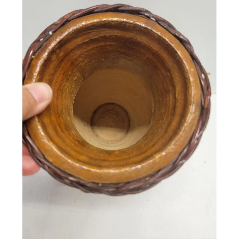 Rustic Woven Seagrass and Bamboo Wrapped Clay pottery. Vase Decorative‎ Urn